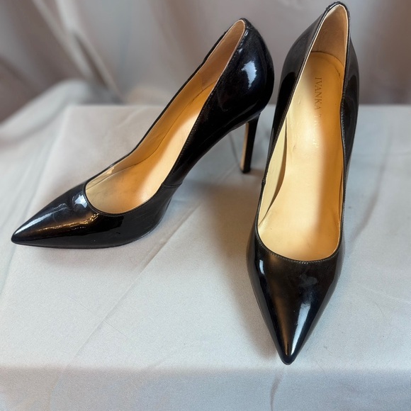 Ivanka Trump Black Heels - Picture 1 of 1